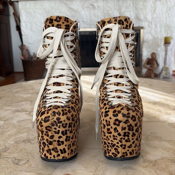 UNIF Hellbound Leopard Print Calf Hair Platform Leather Booties - Picture 4 of 16